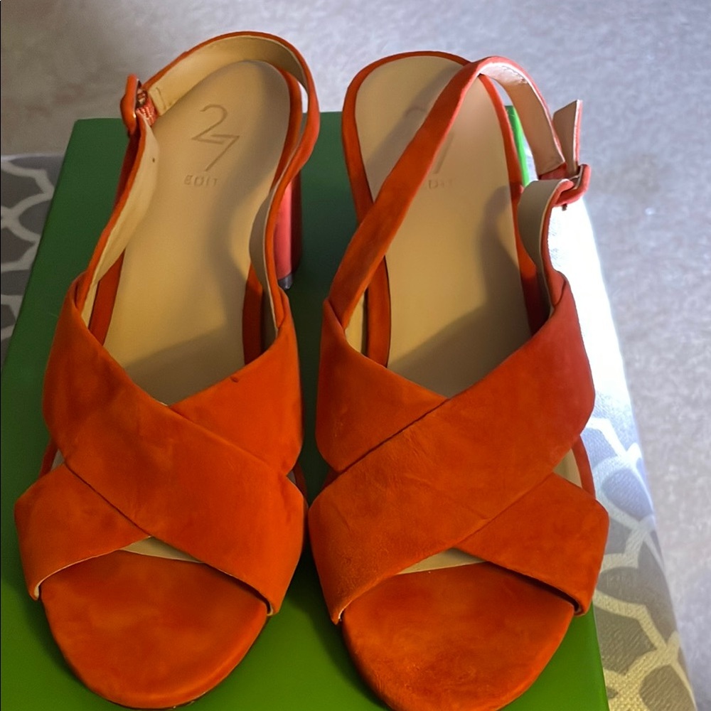 Women's Orange Sandals 27 Edit Size 7